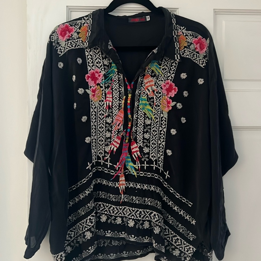 Johnny Was embroidered blouse
